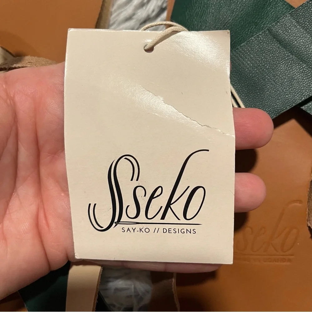 NEW with tags - Sseko Designs Ankle Strap Crossover Sandals - Size 8 - Picture 9 of 10